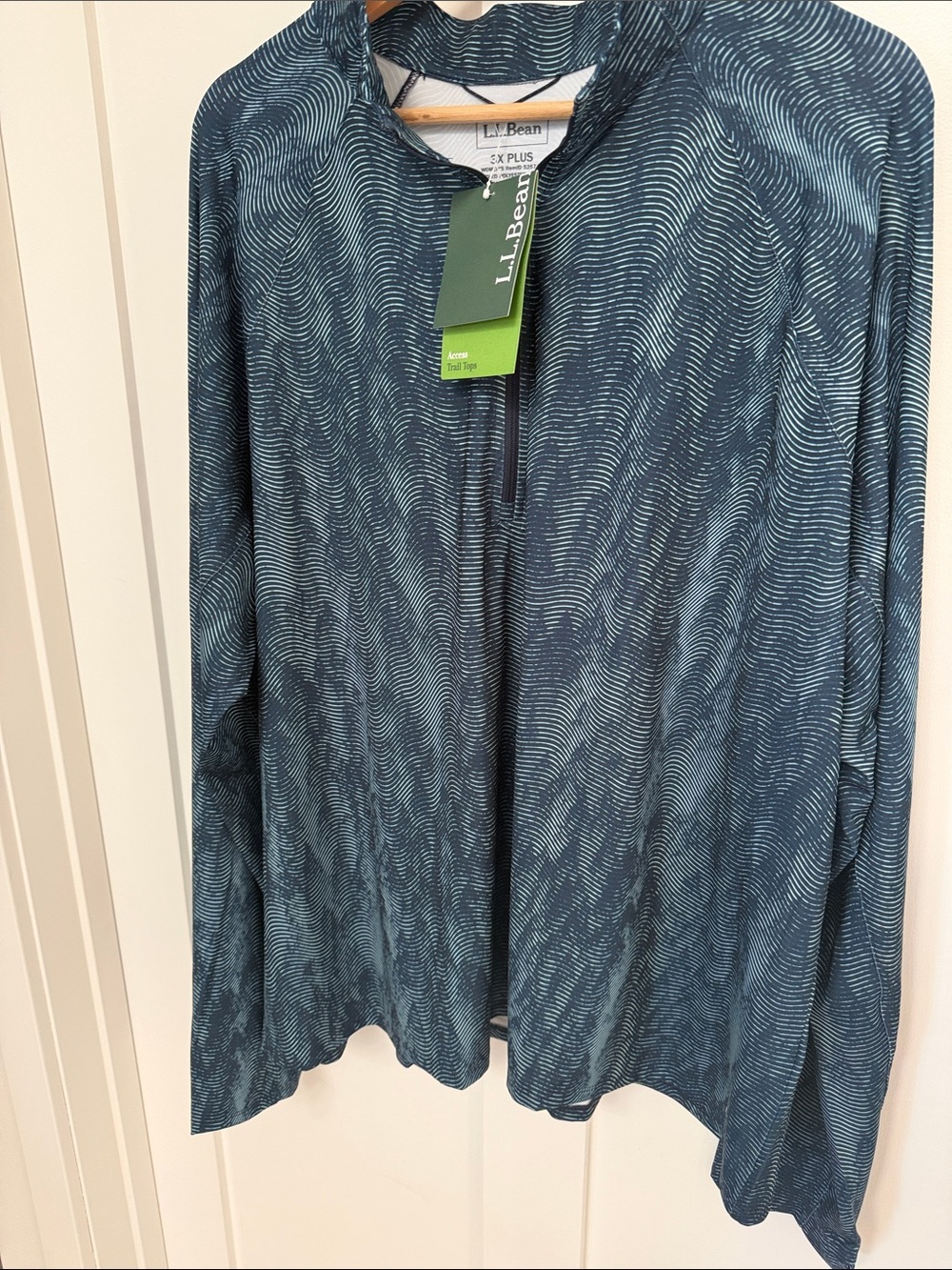 L.L. Bean Women's Teal Wave-Print Long Sleeve Half-Zip Top 3x - Picture 3 of 7